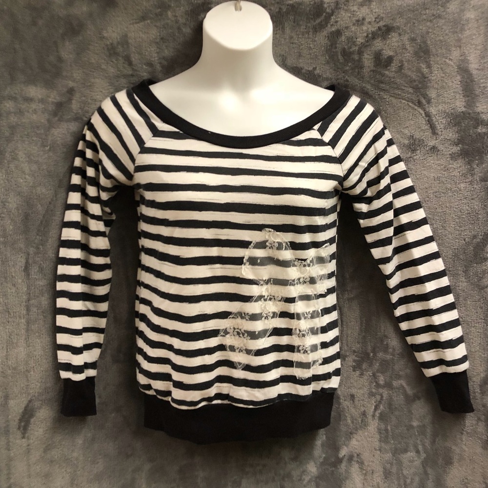 Wet seal shirt